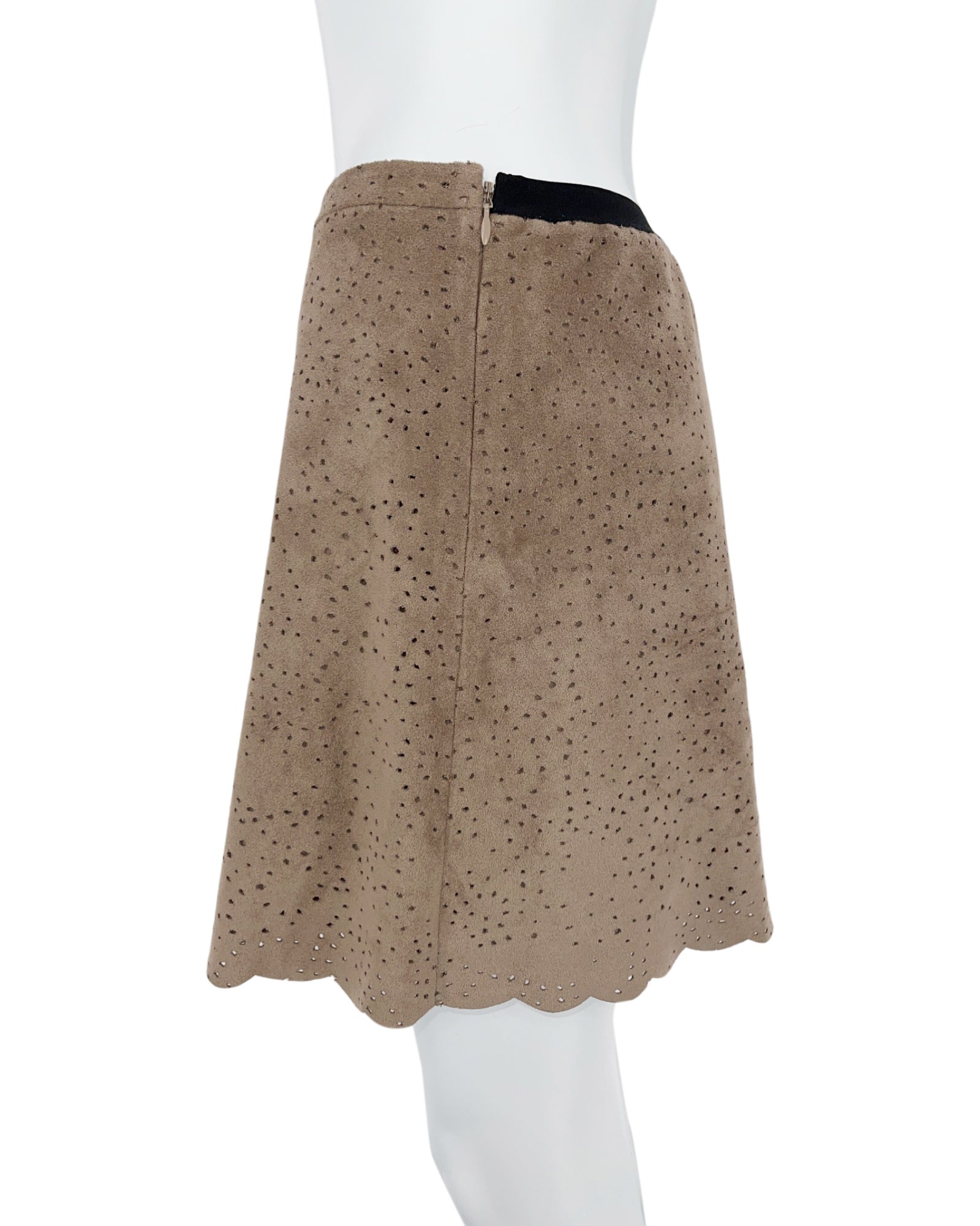 suede-like mini skirt